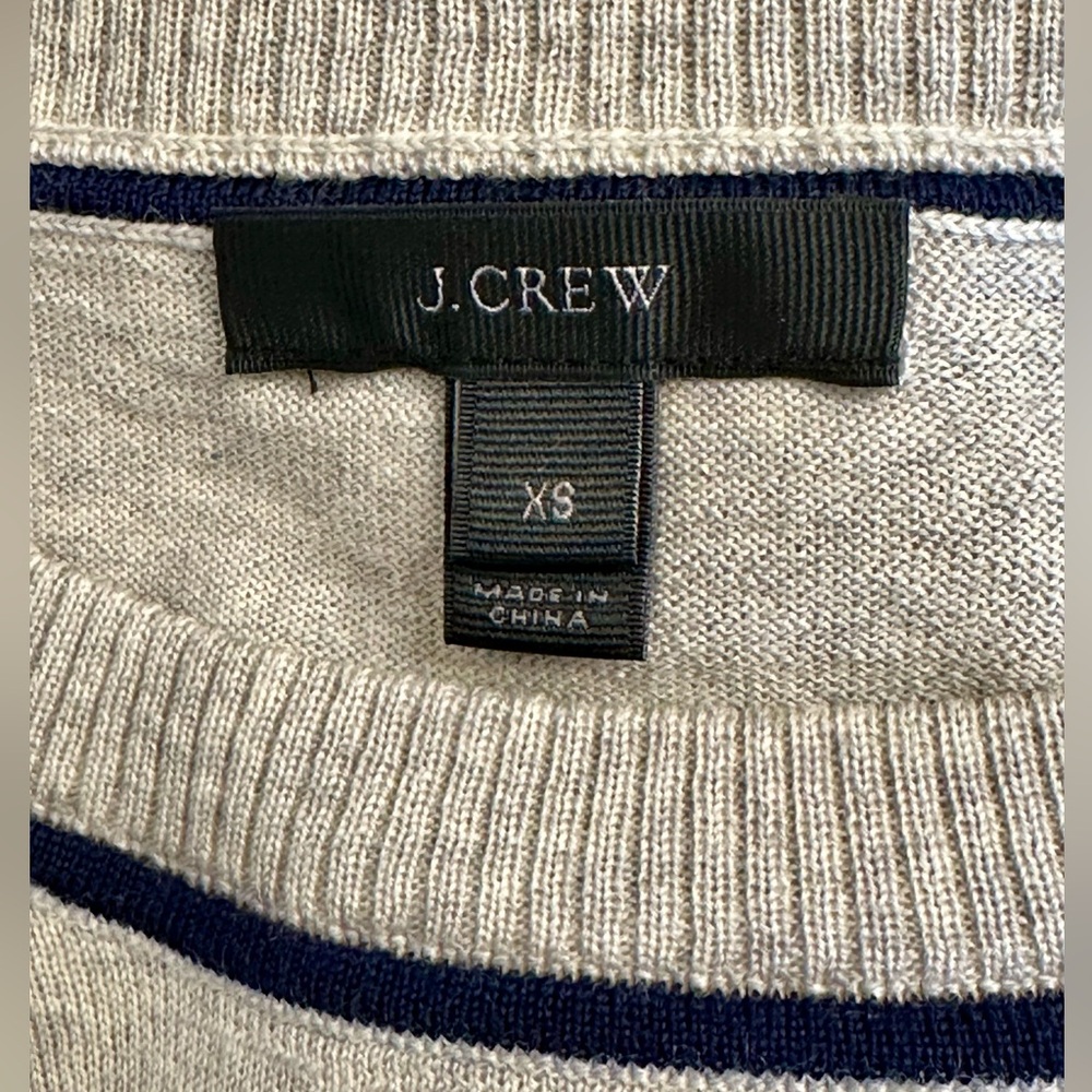 J Crew Merino Wool Lightweight Sweater - Picture 4 of 8